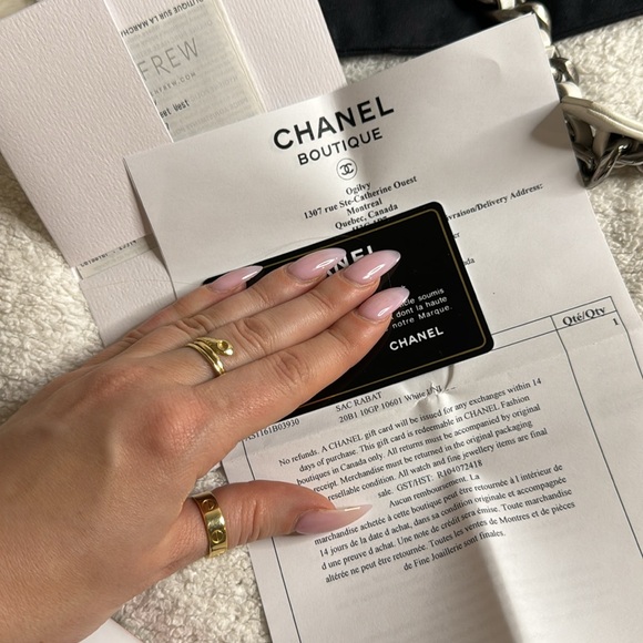 CHANEL 19 Large white - Picture 14 of 15